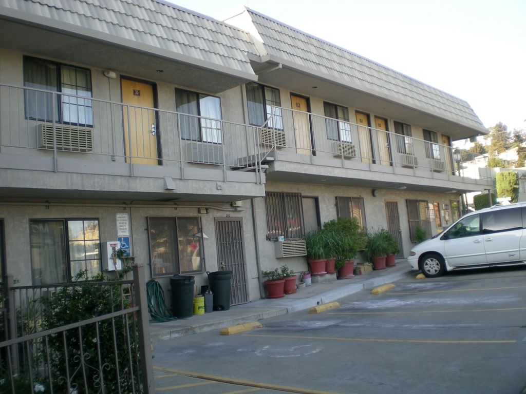 Crown Lodge Motel Оакланд Экстерьер фото